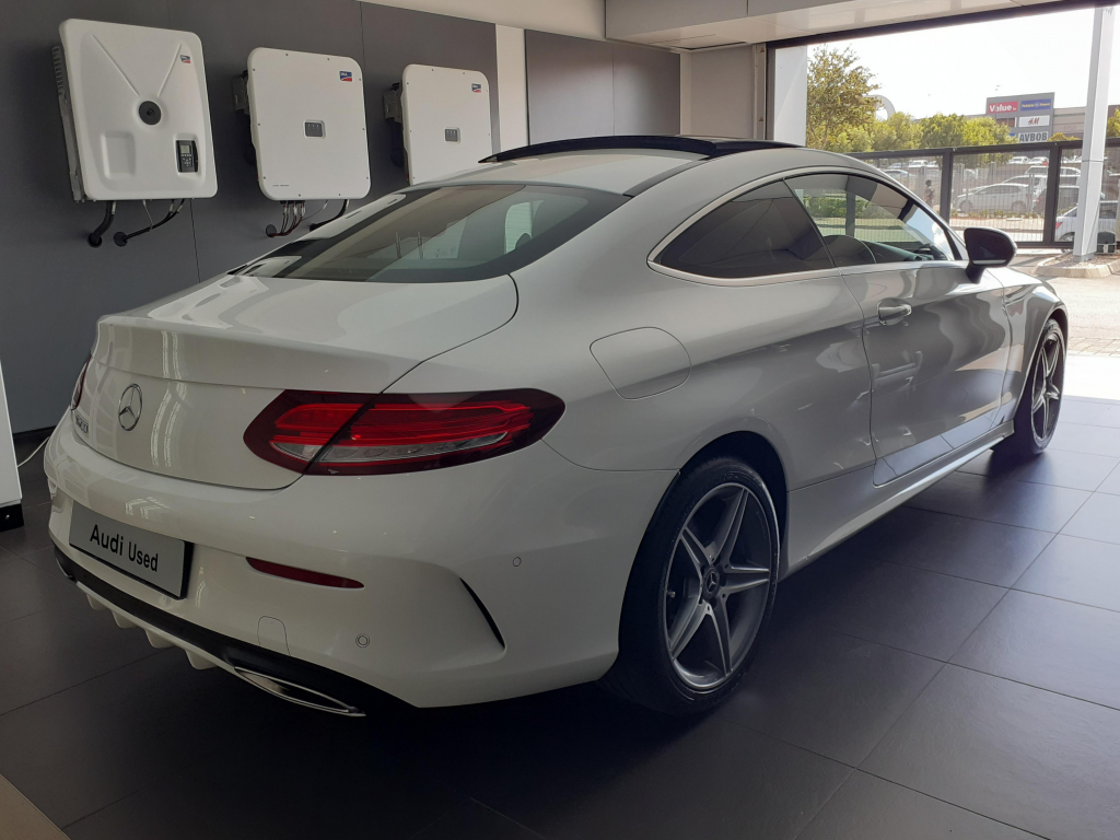 Used car gallery