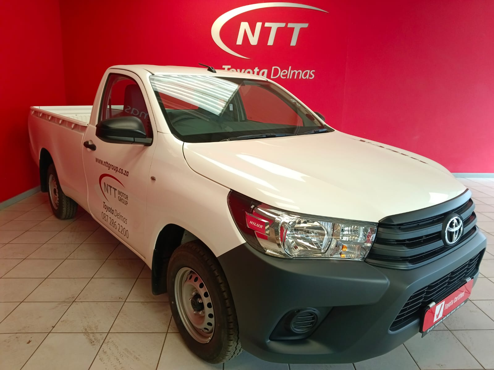 TOYOTA HILUX 2.4 GD S A/C P/U S/C for Sale in South Africa