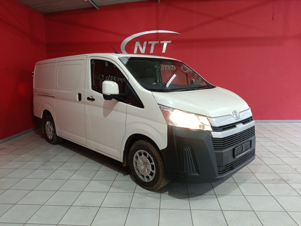 TOYOTA QUANTUM 2.8 LWB  for Sale in South Africa