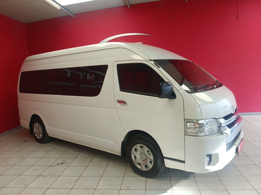 TOYOTA QUANTUM HIACE 2.5 D-4D 14 SEAT for Sale in South Africa