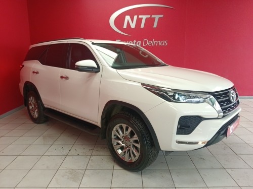 Toyota Fortuner V 2.8 GD-6 Raised Body Auto