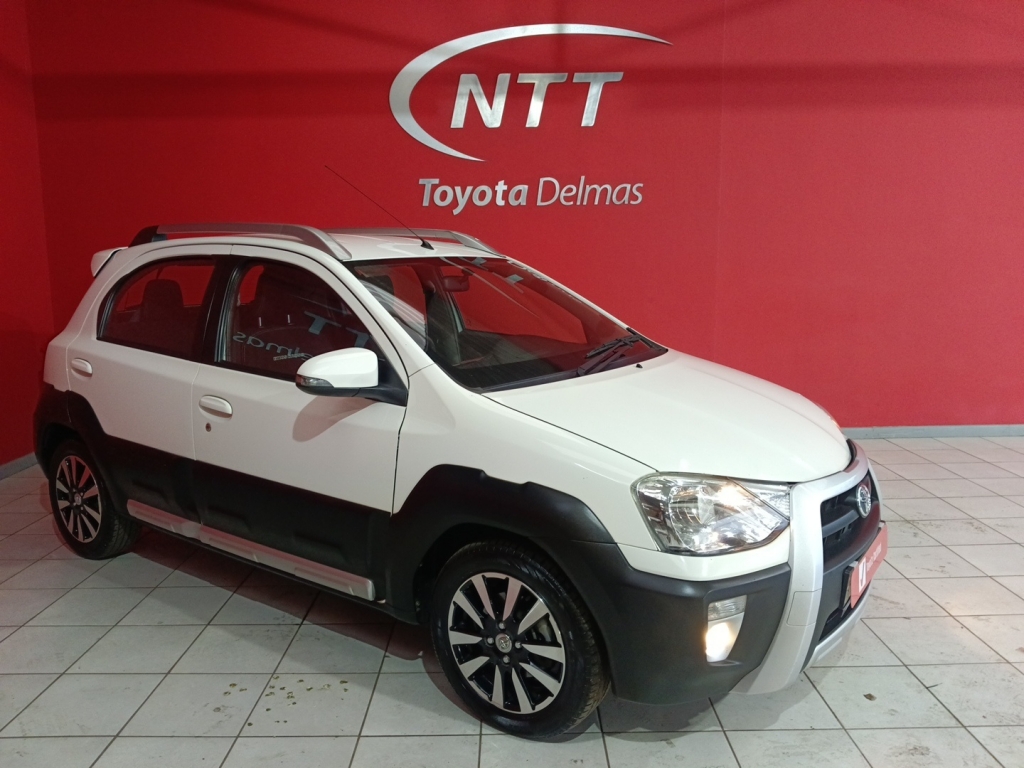 TOYOTA ETIOS CROSS 1.5 Xs 5Dr for Sale in South Africa