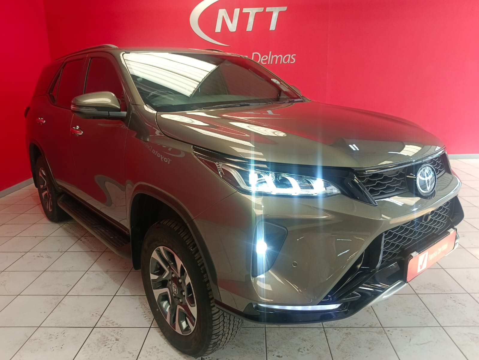 TOYOTA FORTUNER 2.8 GD-6 4X4 VX  for Sale in South Africa