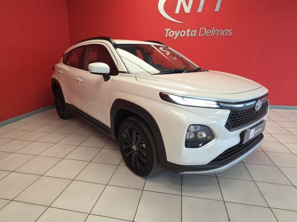 TOYOTA STARLET CROSS 1.5Xs  for Sale in South Africa