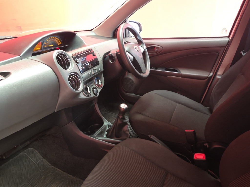 Used car gallery