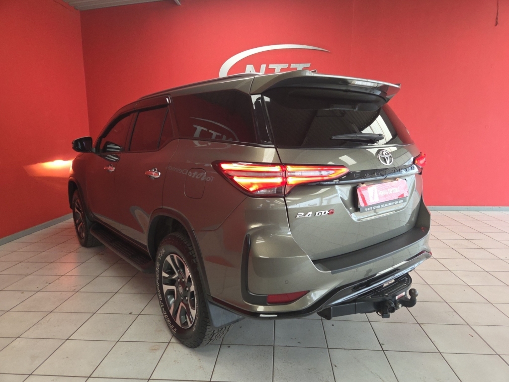 Used car gallery