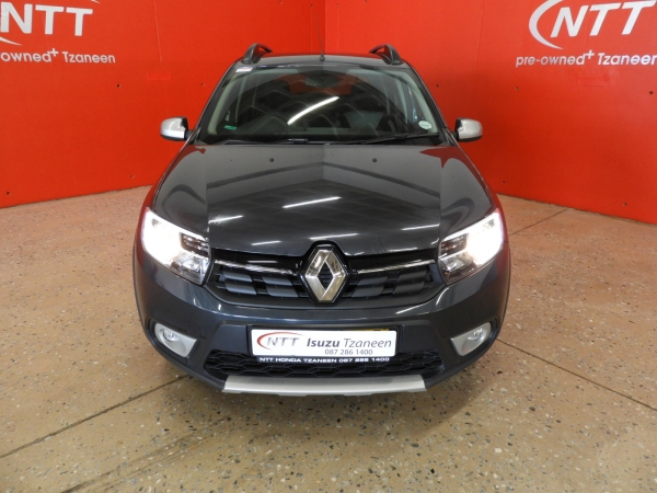 RENAULT SANDERO 900T STEPWAY EXPRESSION for Sale in South Africa