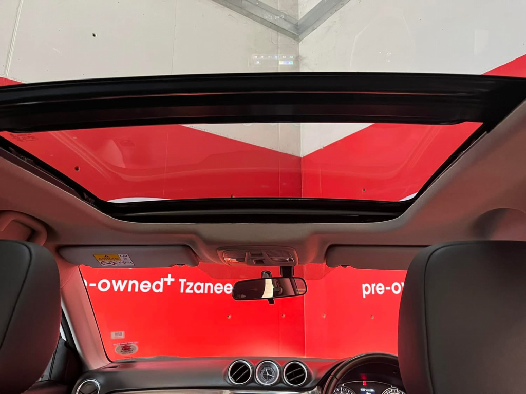 Used car gallery