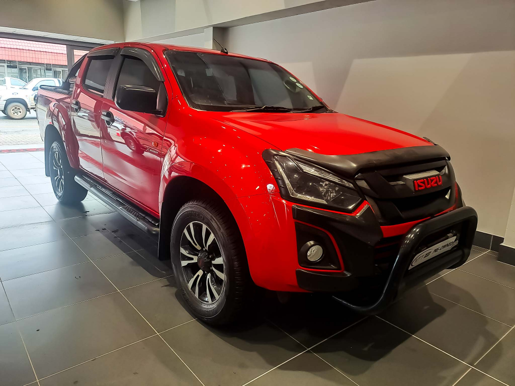 ISUZU D-MAX 250 HO X-RIDER  for Sale in South Africa