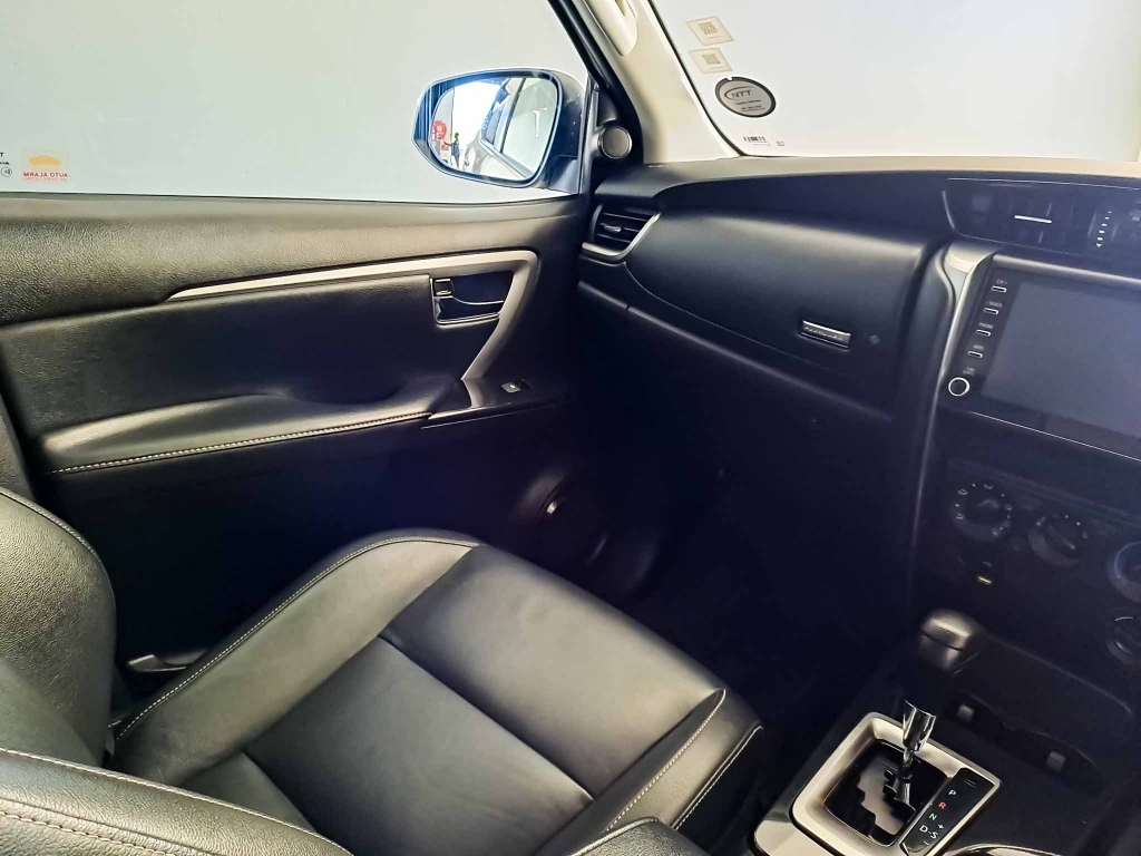 Used car gallery
