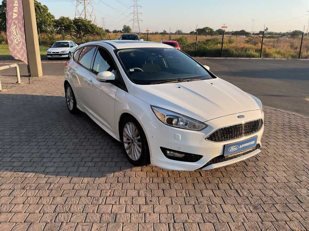 FORD FOCUS 1.0 ECOBOOST TREND  for Sale in South Africa