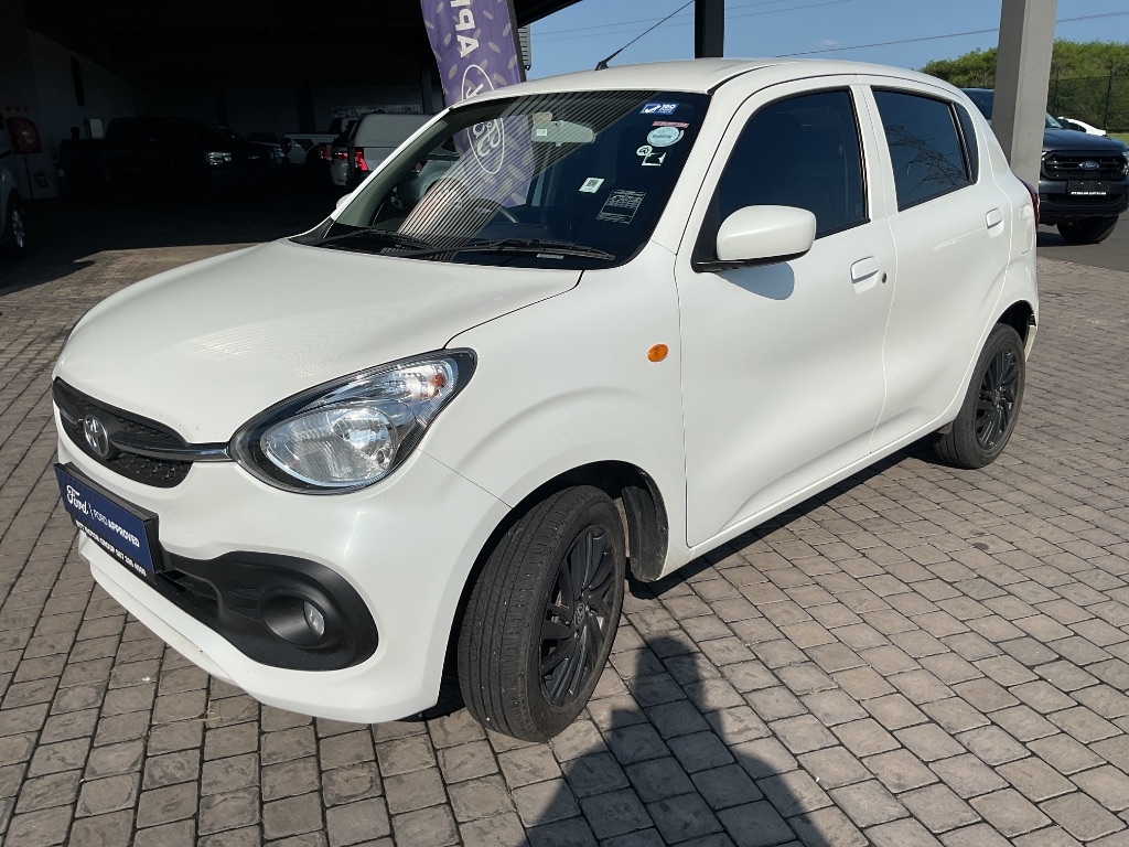 TOYOTA VITZ 1.0 XR for Sale in South Africa