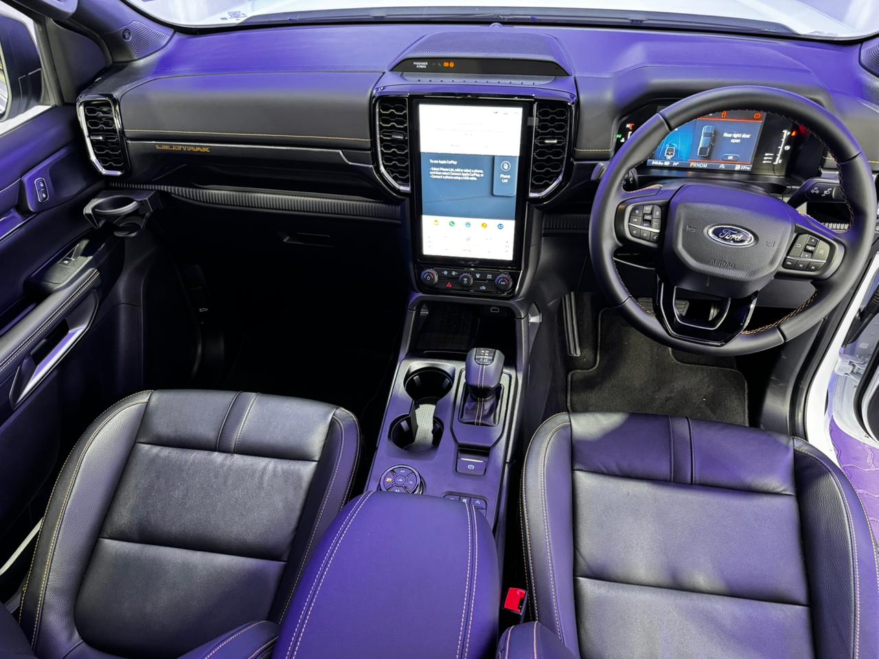 Used car gallery