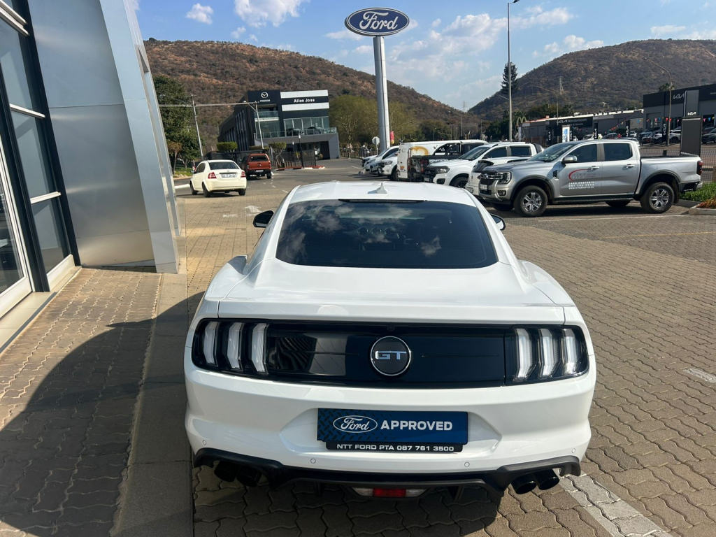 Used car gallery