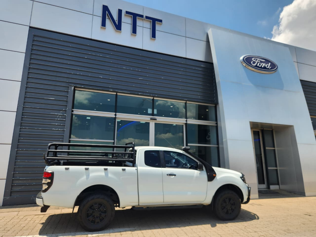 FORD RANGER 3.2TDCi XLS 4X4  for Sale in South Africa