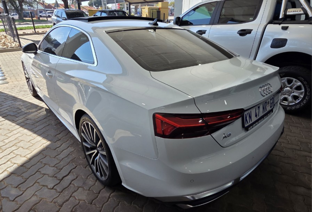 Used car gallery