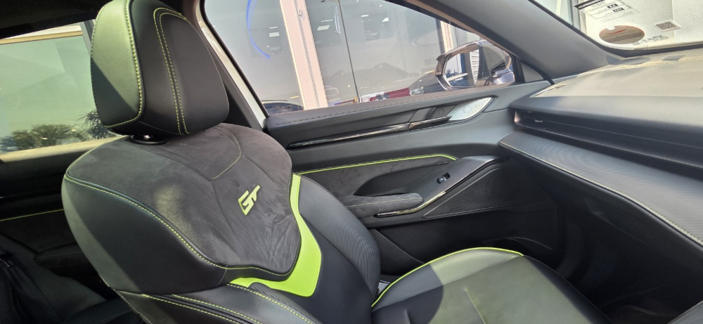 Used car gallery