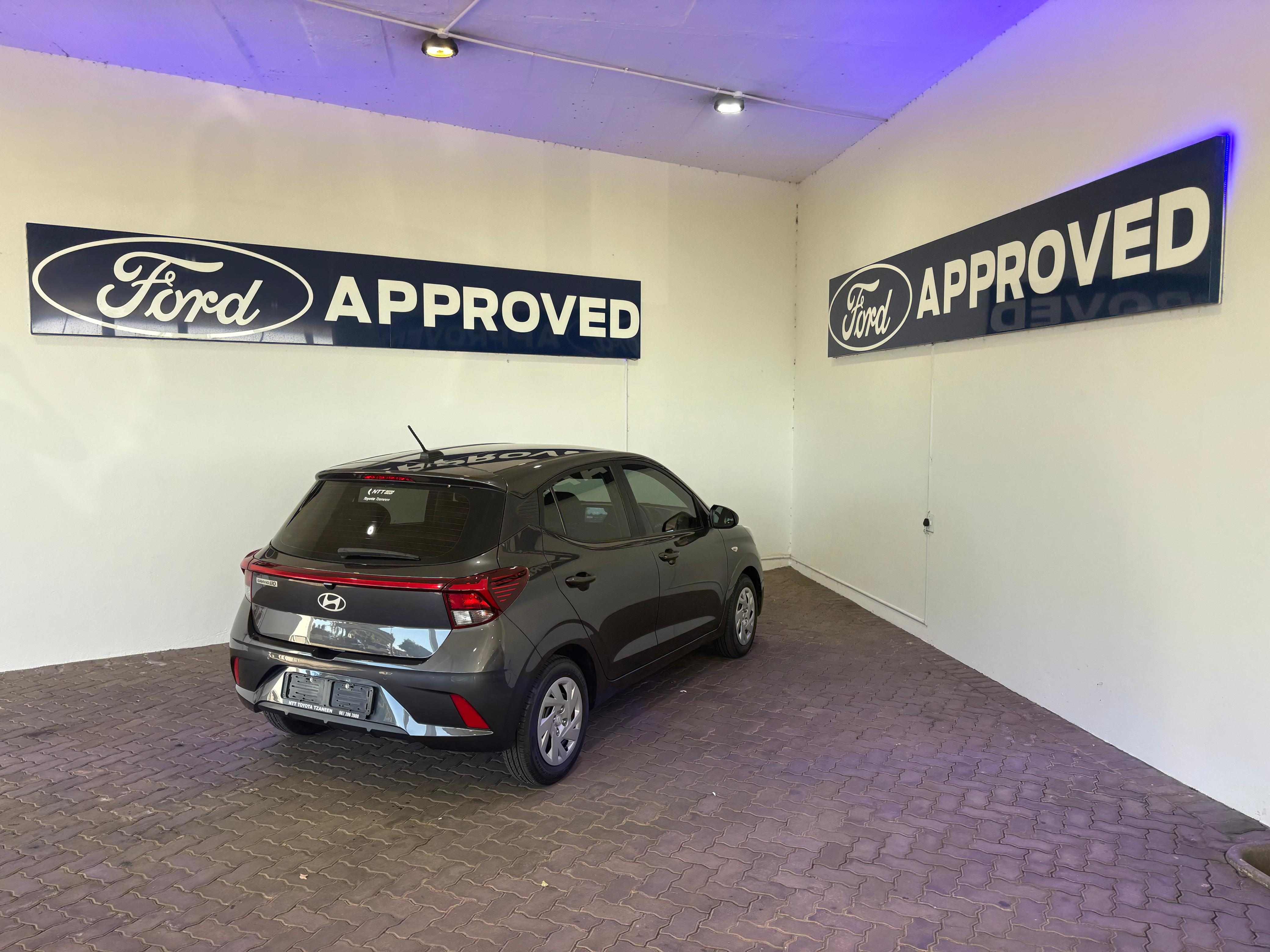 Used car gallery
