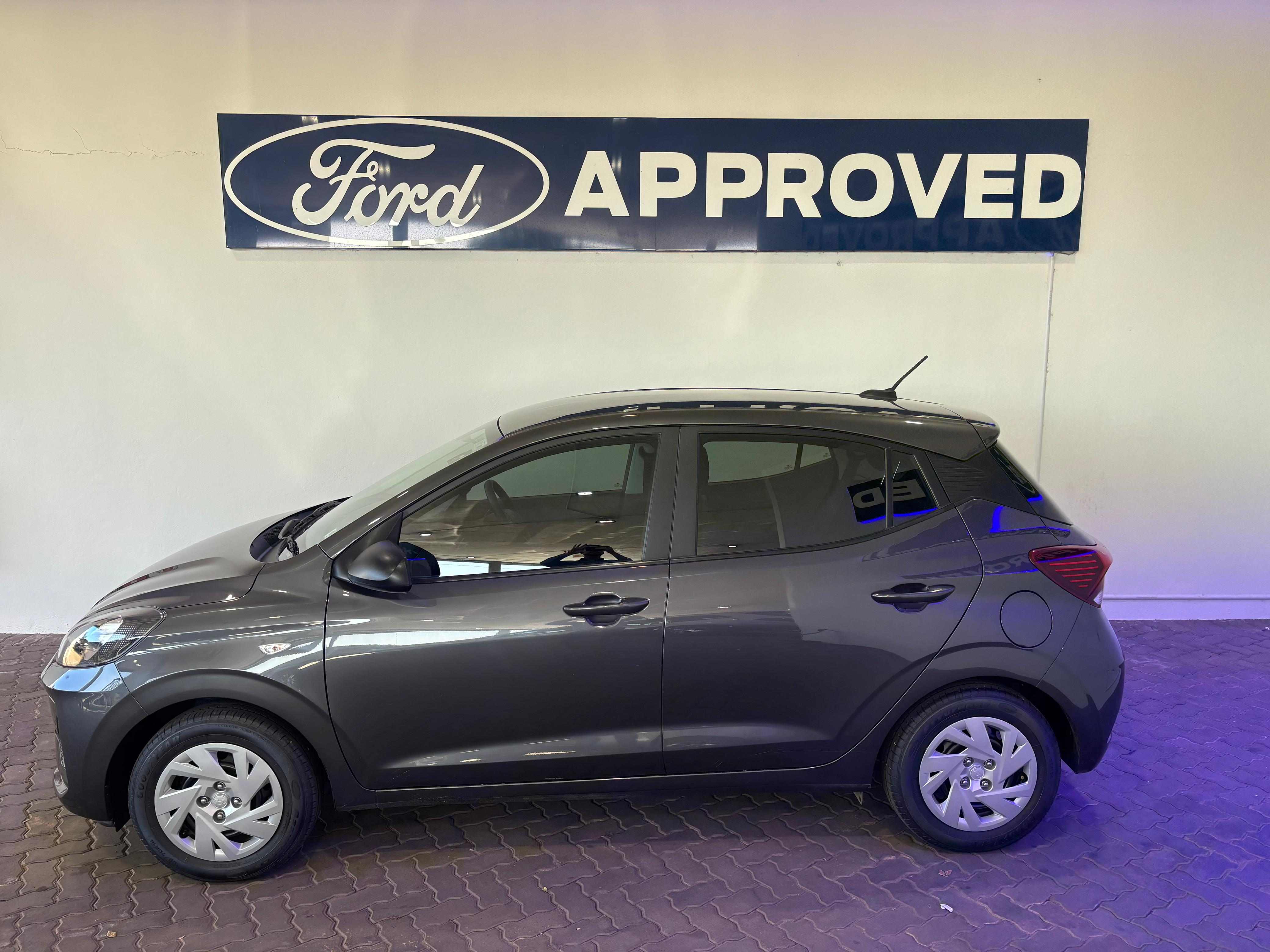 Used car gallery