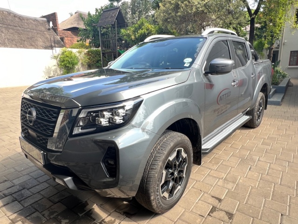 NISSAN NAVARA 2.5DDTI L for Sale in South Africa