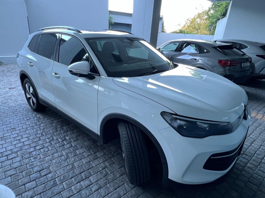 VOLKSWAGEN TIGUAN 2.0 TDI LIFE 4M DSG for Sale in South Africa