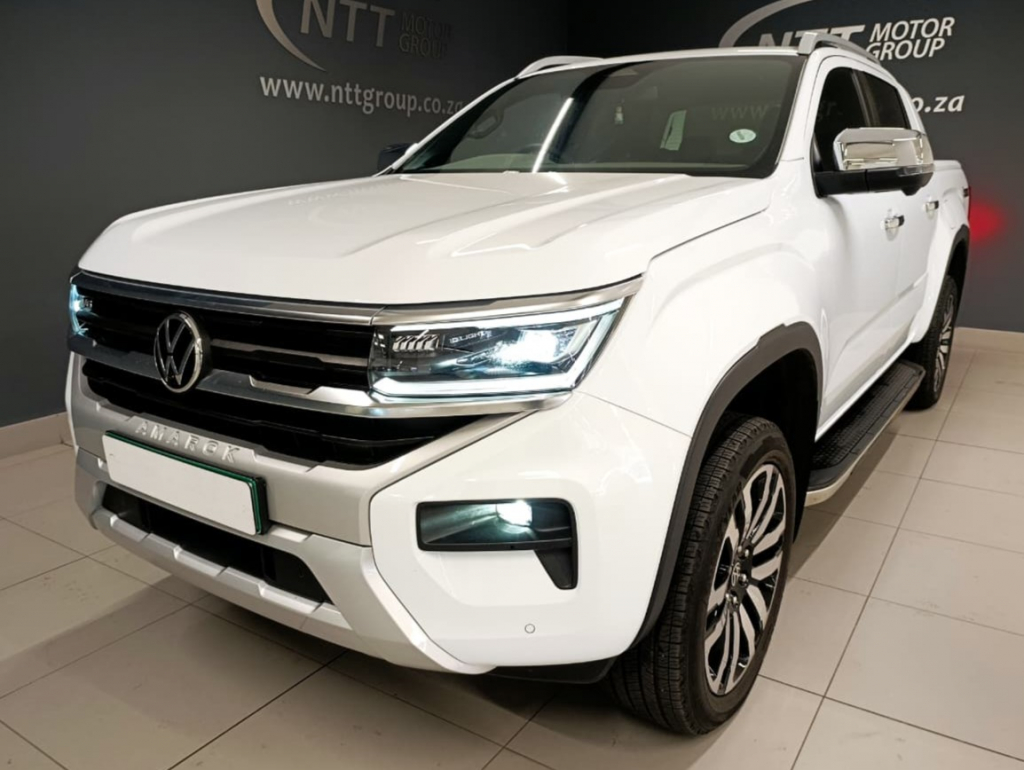 VOLKSWAGEN AMAROK 3.0TDI V6 184KW 4MOT AVENTURA  for Sale in South Africa