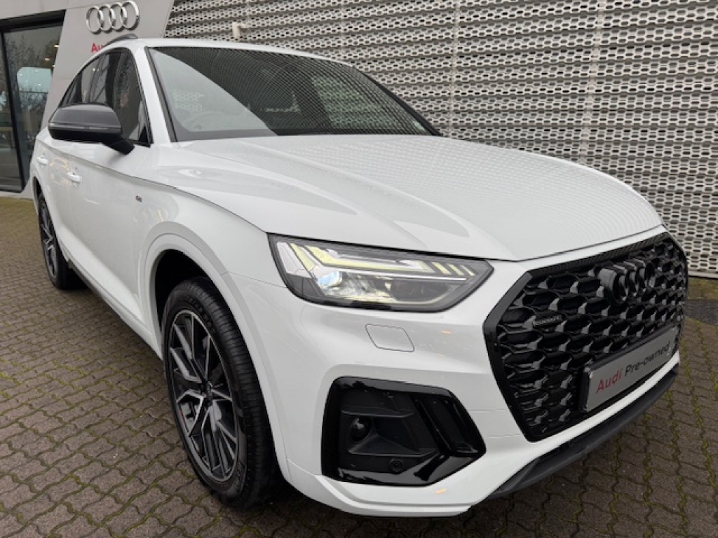 AUDI Q5 SPORTBACK 40 TDI QUATTRO BLACK EDITION for Sale in South Africa