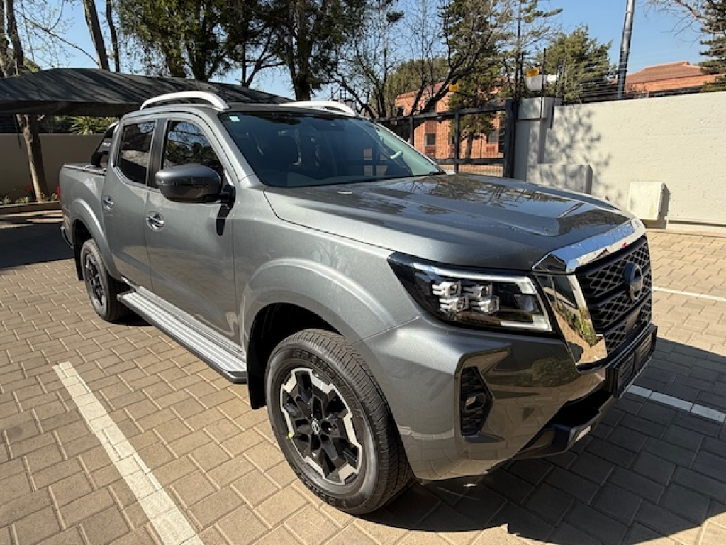 NISSAN NAVARA 2.5DDTI L for Sale in South Africa