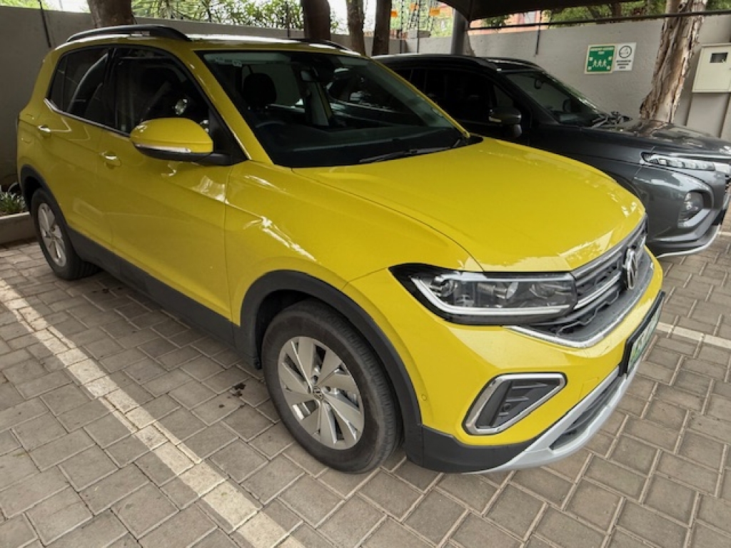 VOLKSWAGEN T-CROSS 1.0 TSI LIFE DSG for Sale in South Africa
