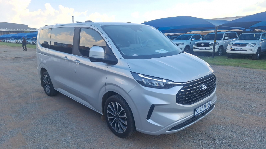 FORD TOURNEO CUSTOM 2.0D TITANIUM X  for Sale in South Africa