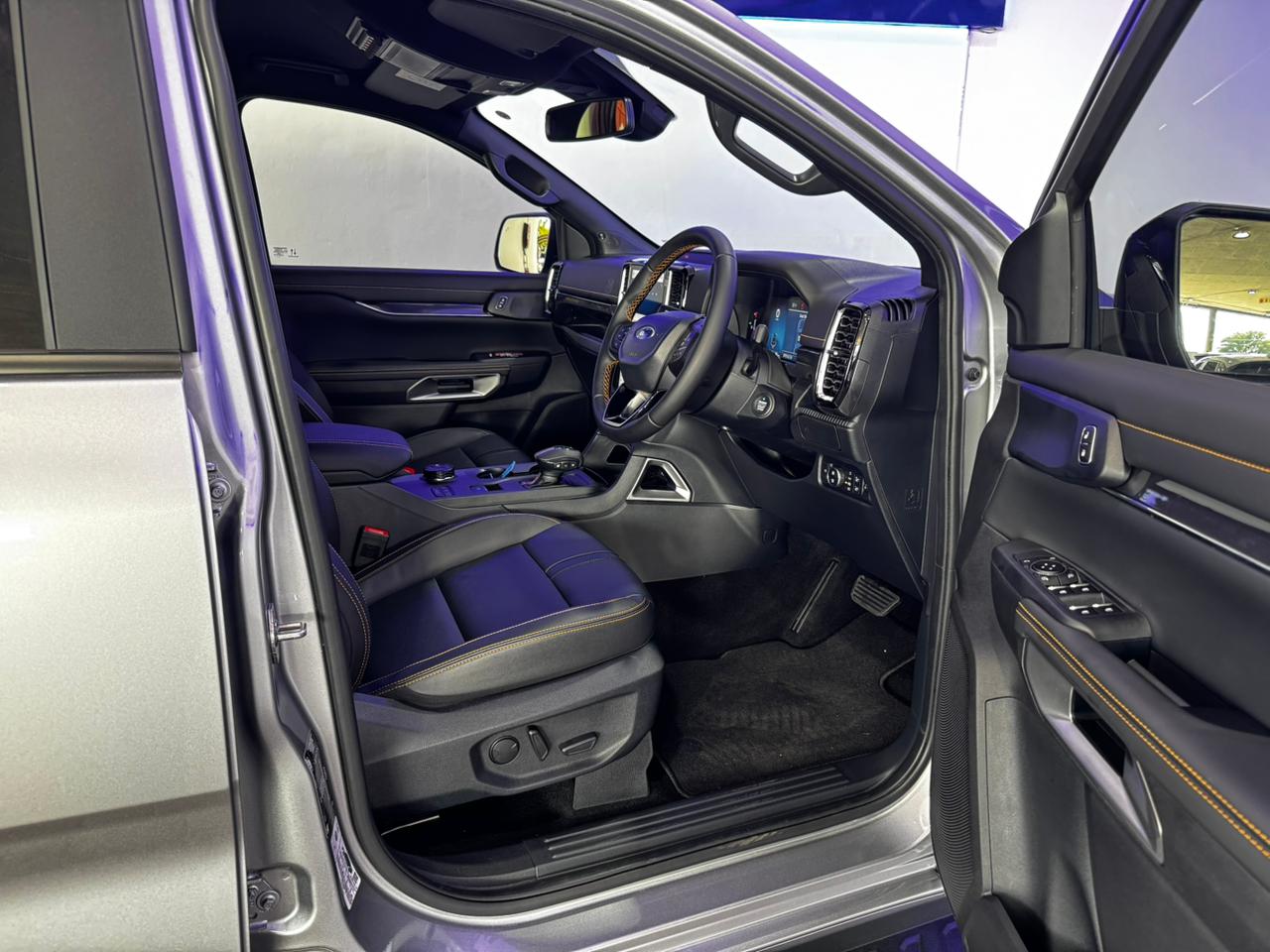 Used car gallery