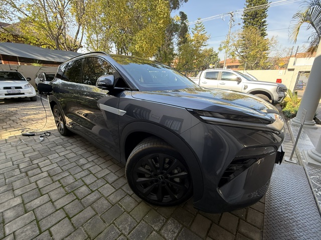BYD ATTO 8 1.5T PERFORMANCE AWD for Sale in South Africa
