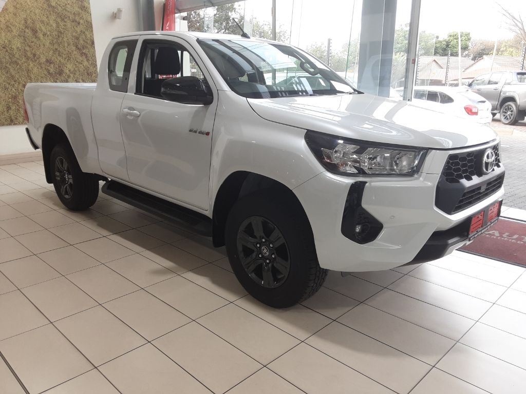 TOYOTA HILUX 2.4 GD-6 RB RAIDER A/T P/U E/CAB for Sale in South Africa