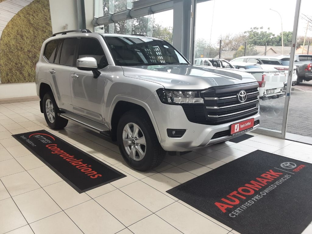 TOYOTA LANDCRUISER 300 V6 3.3D GX-R for Sale in South Africa