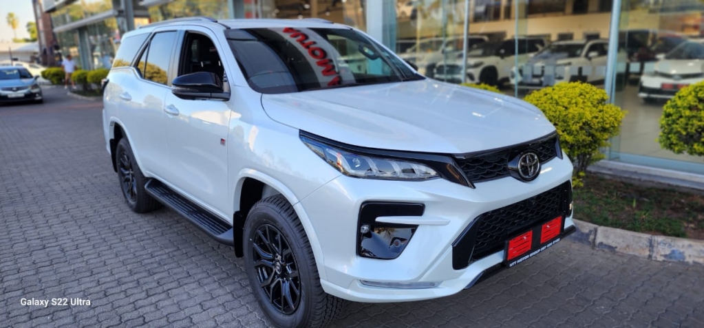 TOYOTA FORTUNER 2.8GD-6 4X4 GR-S  for Sale in South Africa