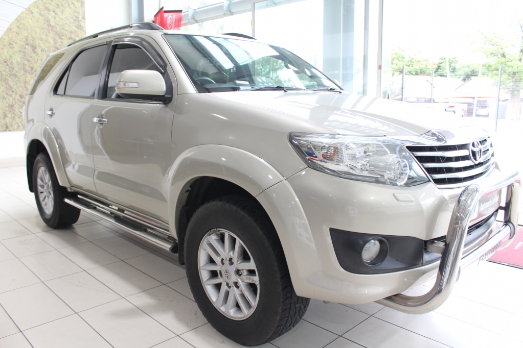 TOYOTA FORTUNER 4.0 V6 RB  for Sale in South Africa