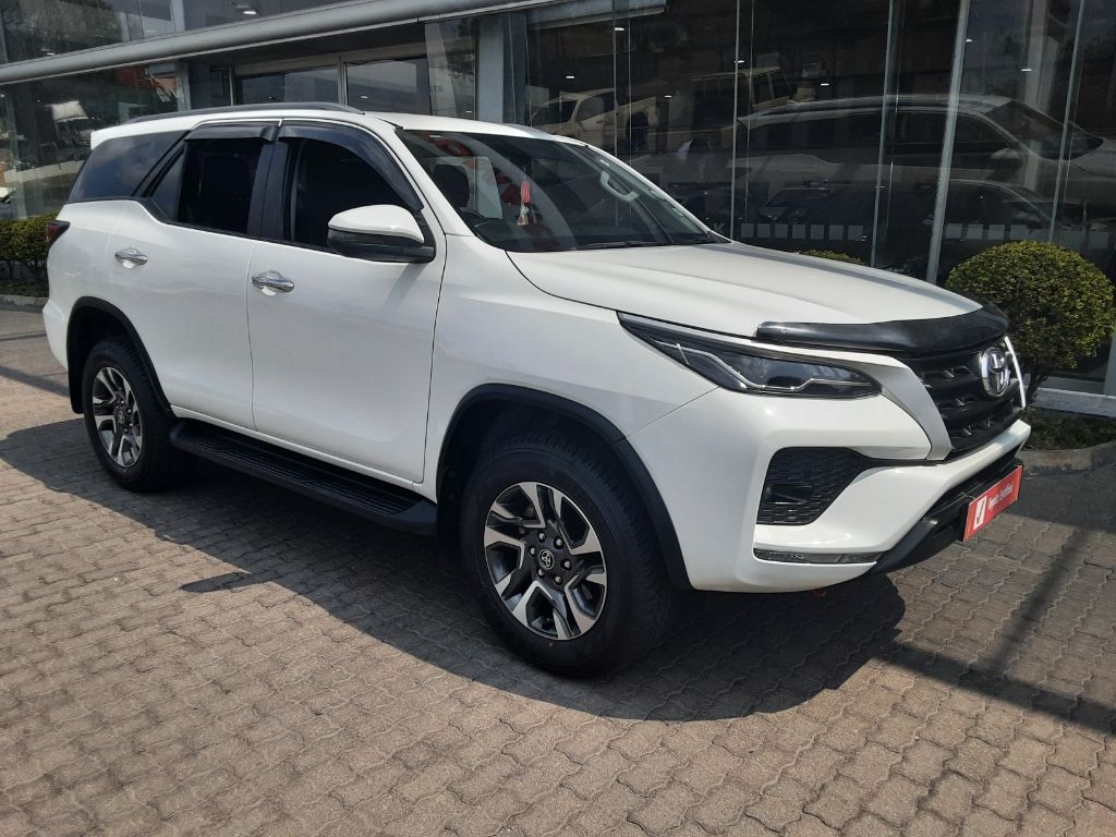 TOYOTA FORTUNER 2.4GD-6 R/B A/T for Sale in South Africa