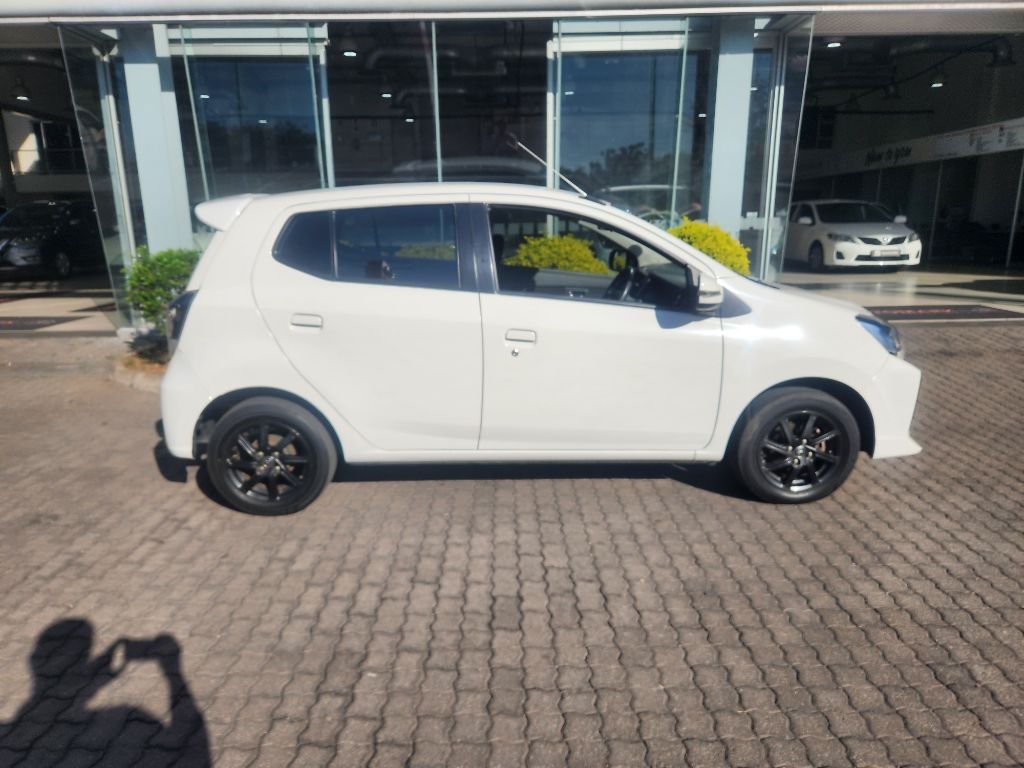 Used car gallery