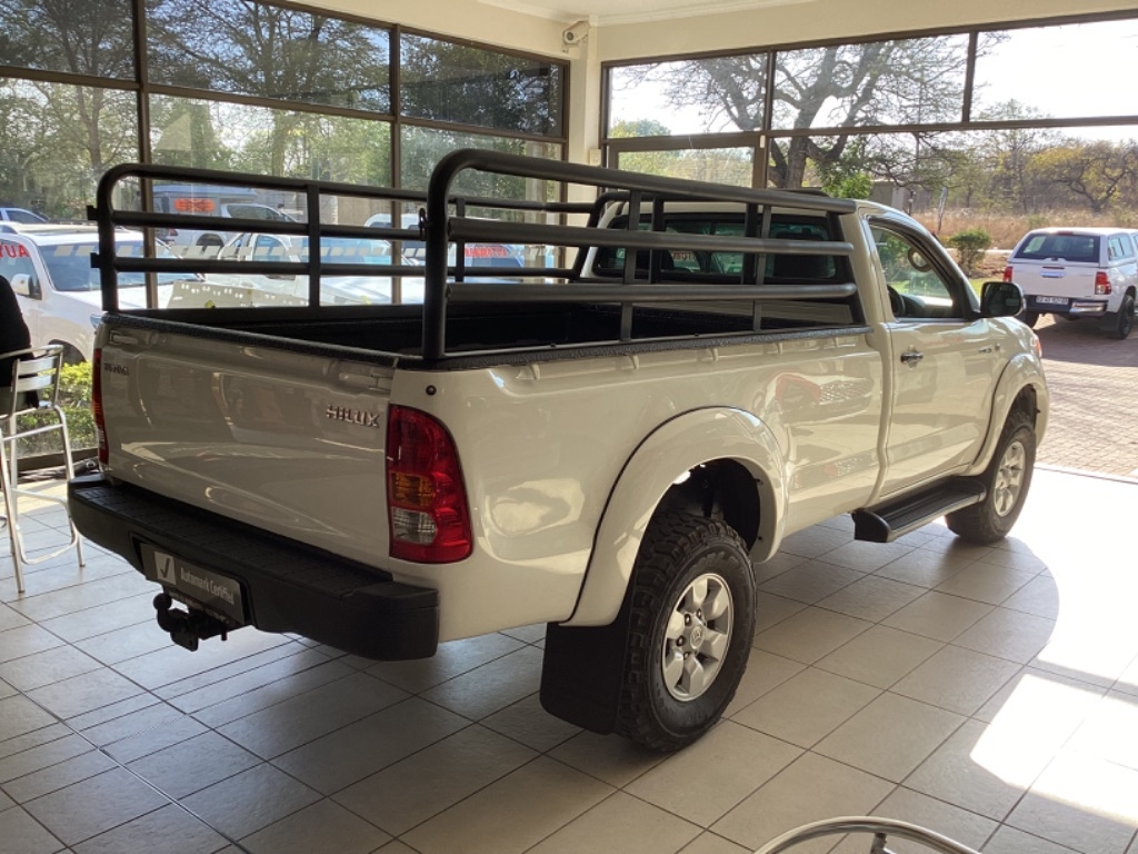 Toyota Hilux 3.0 D-4D Raider R/B For Sale - R 180 435 | Carfind.co.za