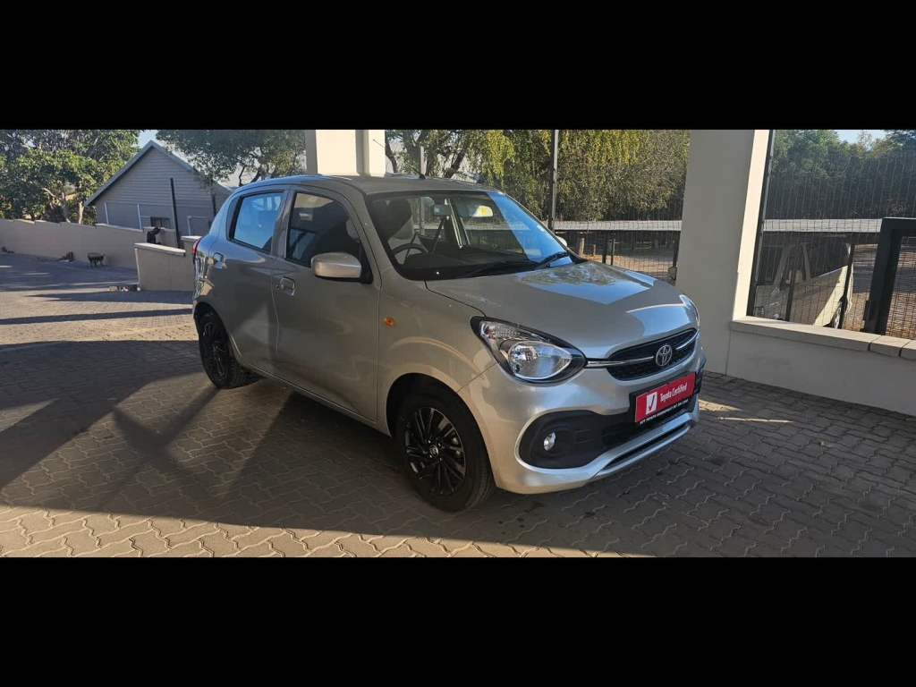 TOYOTA VITZ 1.0 XR for Sale in South Africa