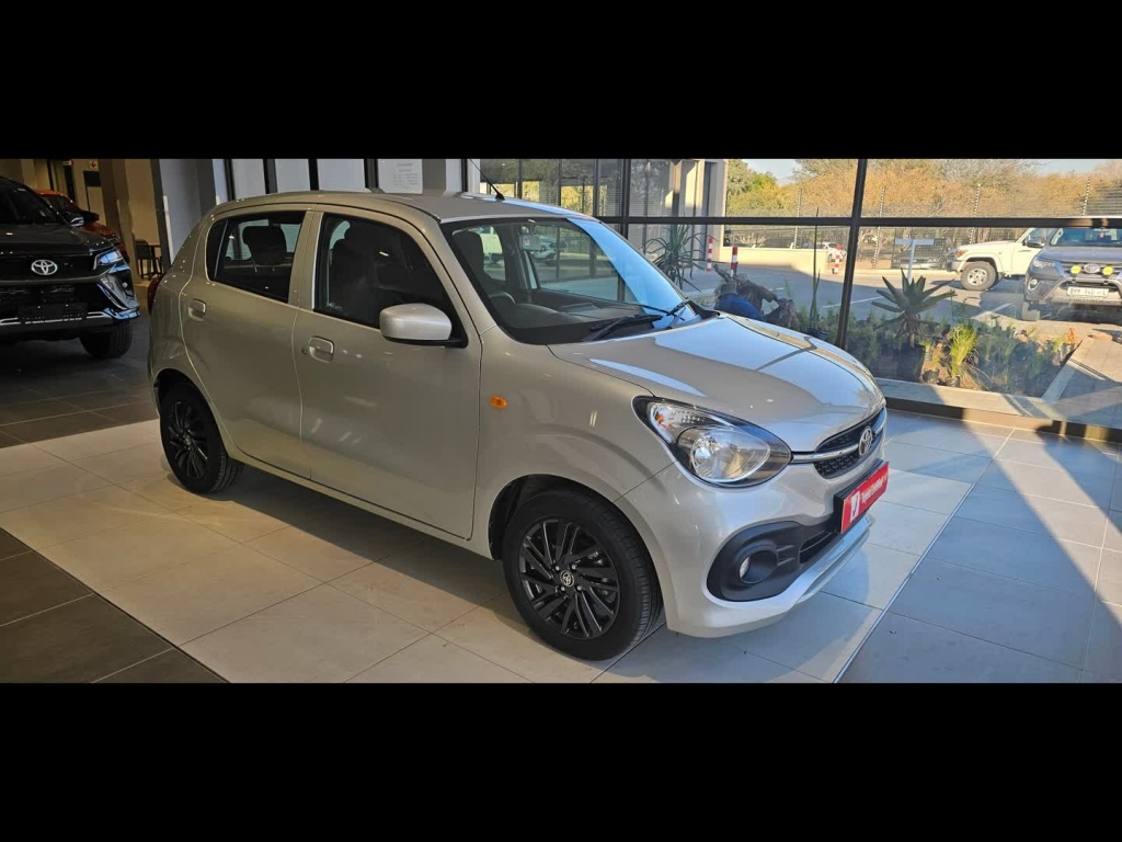 TOYOTA VITZ 1.0 XR for Sale in South Africa