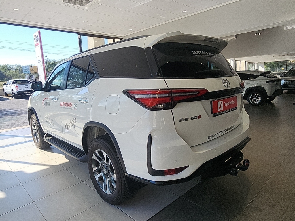 Used car gallery