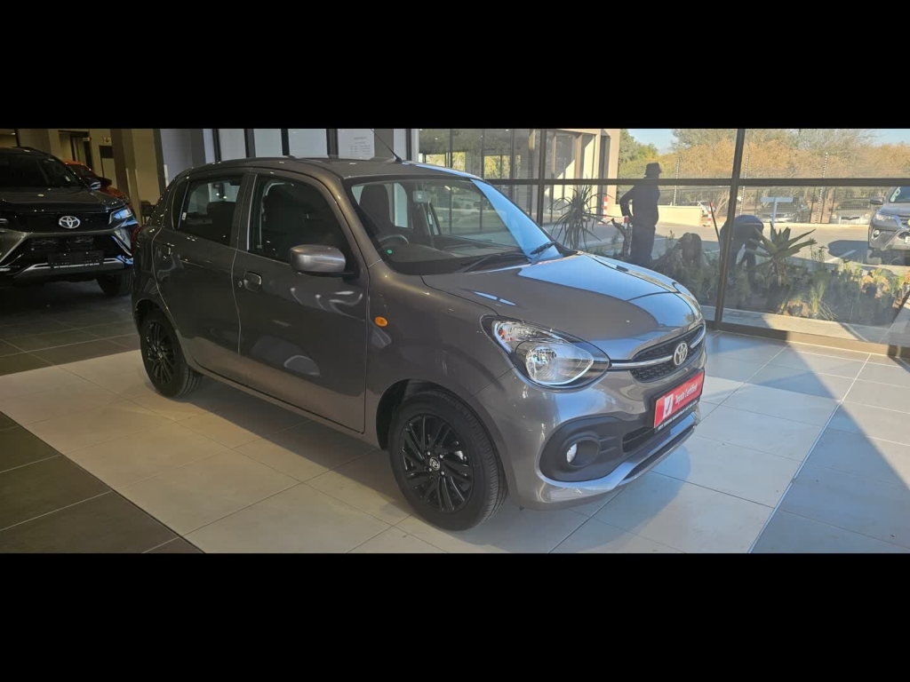 TOYOTA VITZ 1.0 XR for Sale in South Africa