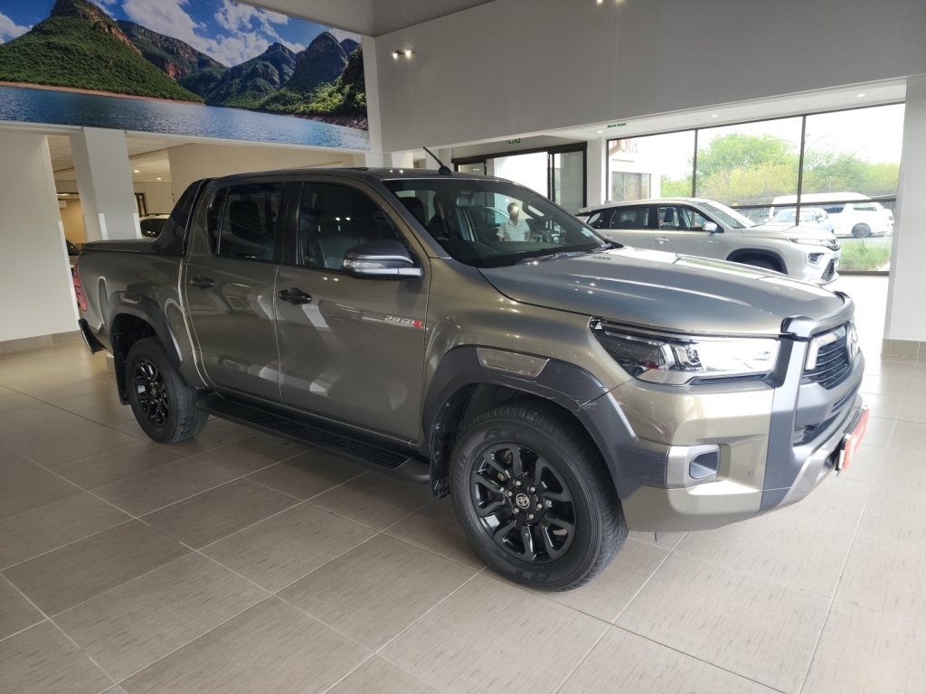 TOYOTA HILUX 2.8 GD-6 RB LEGEND  for Sale in South Africa