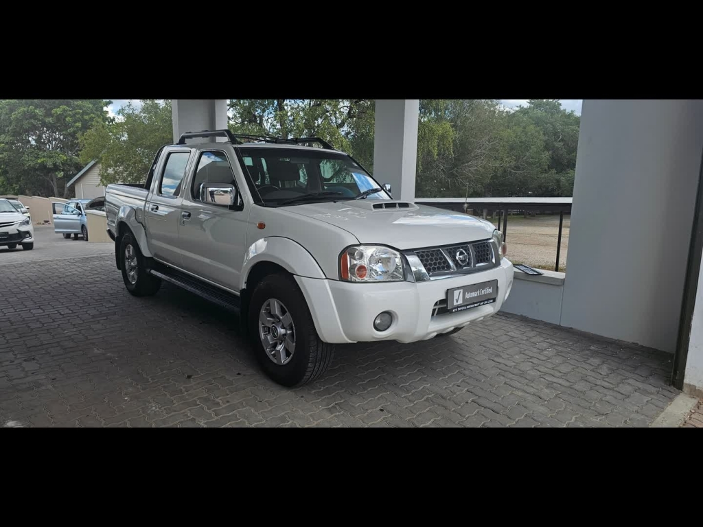 NISSAN HARDBODY NP300 2.5 TDi HI-RIDER  for Sale in South Africa
