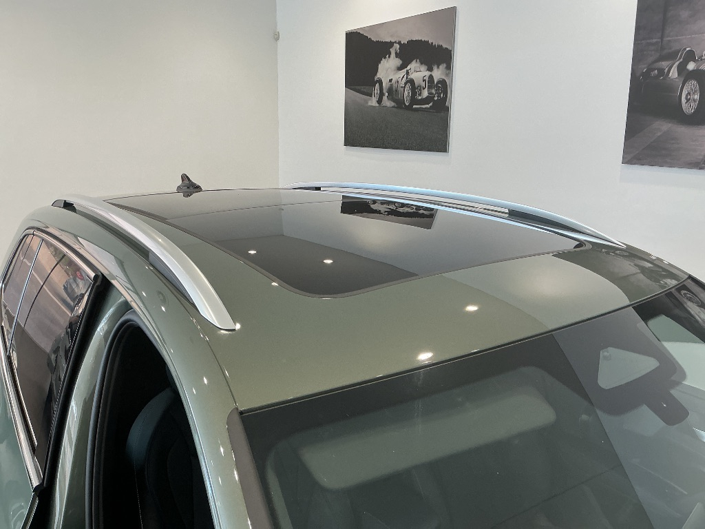 Used car gallery