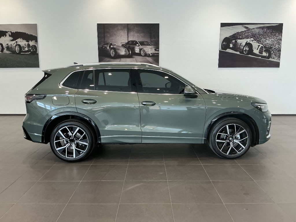 Used car gallery