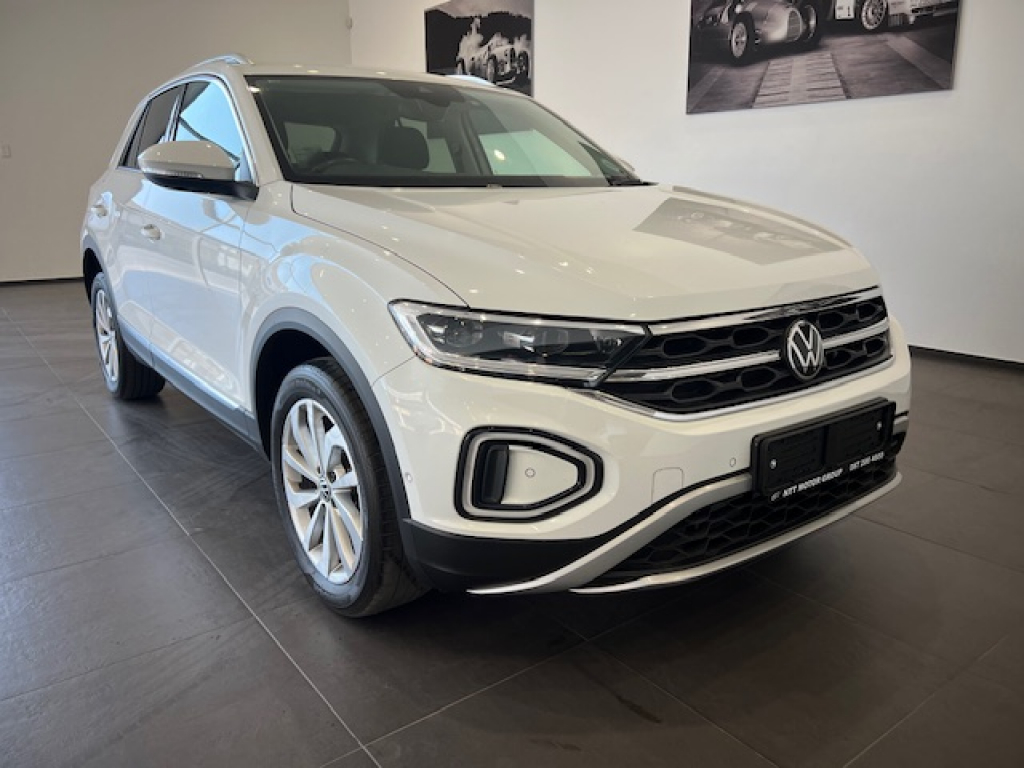 VOLKSWAGEN T-ROC 1.4 TSI DESIGN TIPTRONIC for Sale in South Africa