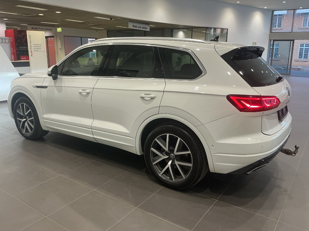 Used car gallery