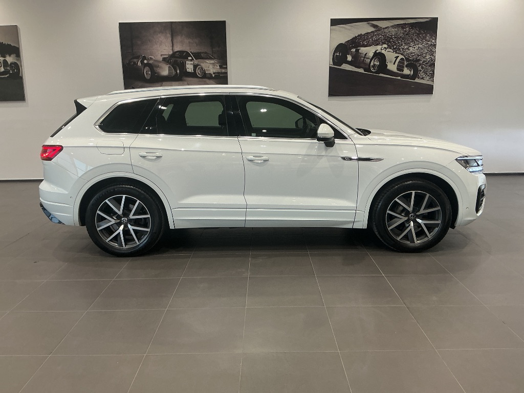 Used car gallery